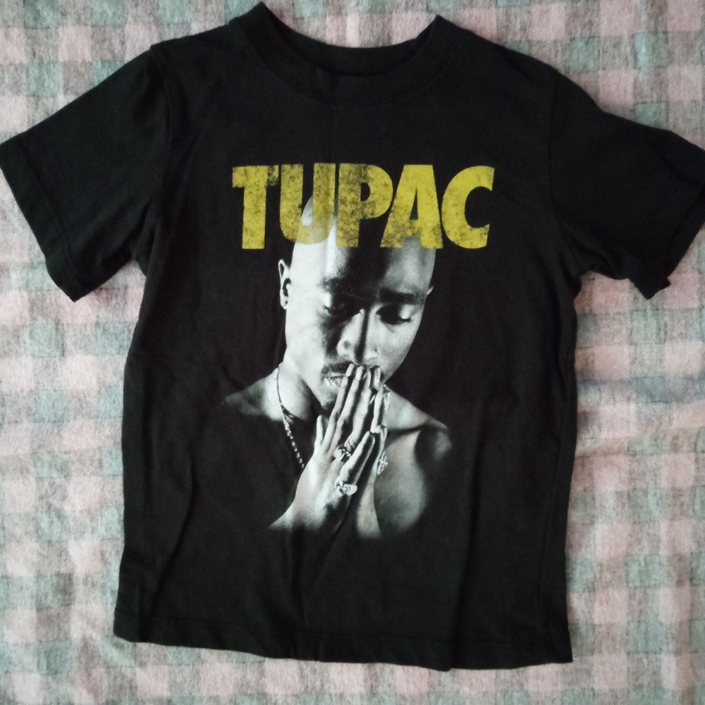Tupac tee shirt
